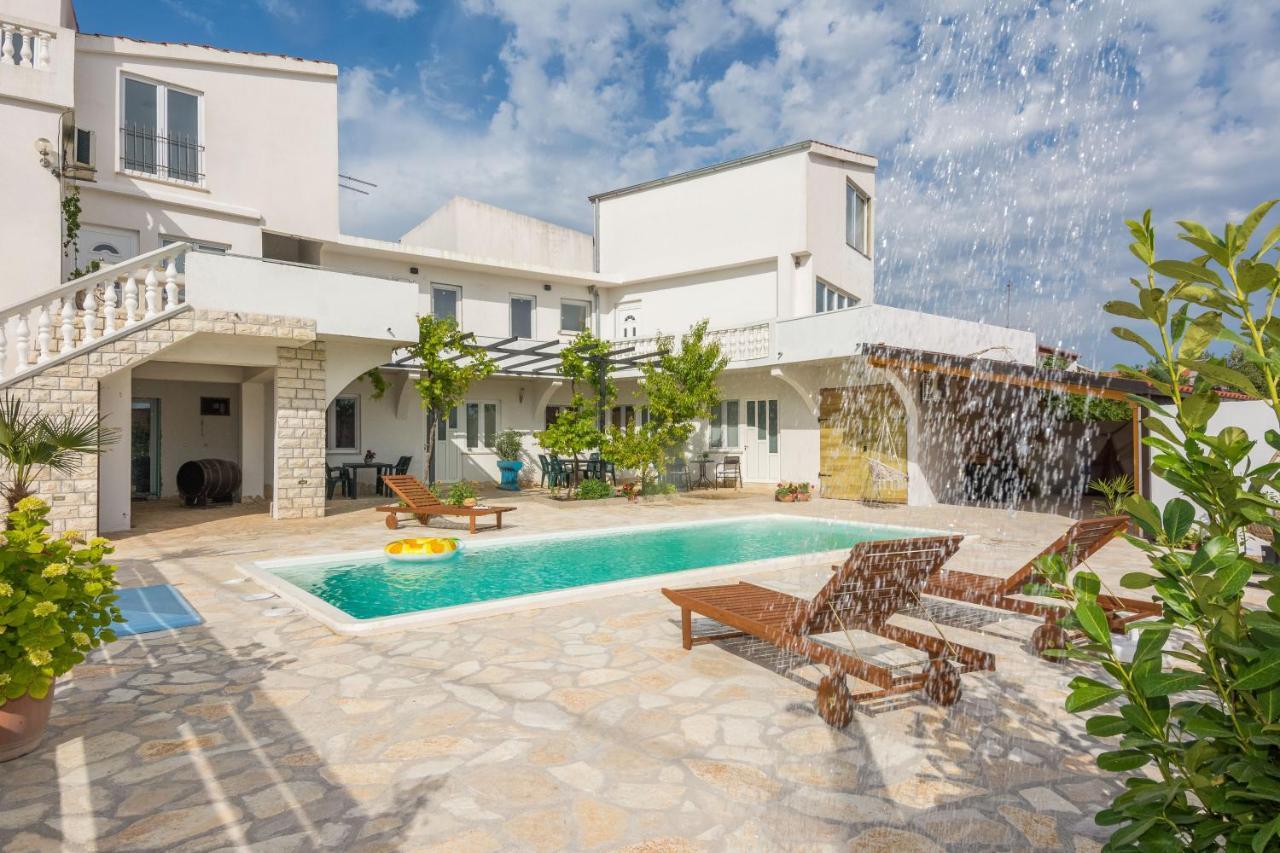 Apartments Barbara Tribalj Dış mekan fotoğraf