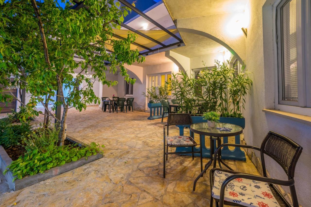 Apartments Barbara Tribalj Dış mekan fotoğraf